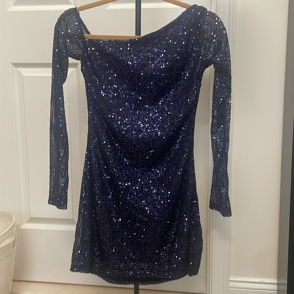 Lucy in the Sky - one shoulder blue sequin dress! Completely unused